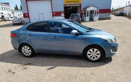 KIA Rio III рестайлинг, 2012 год, 800 000 рублей, 2 фотография