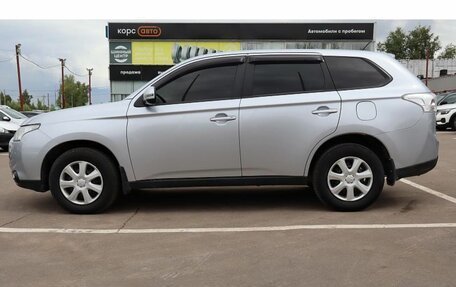 Mitsubishi Outlander III рестайлинг 3, 2013 год, 1 588 000 рублей, 2 фотография