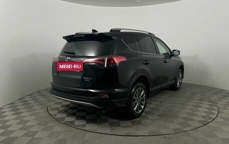 Toyota RAV4, 2019 год, 3 100 000 рублей, 5 фотография