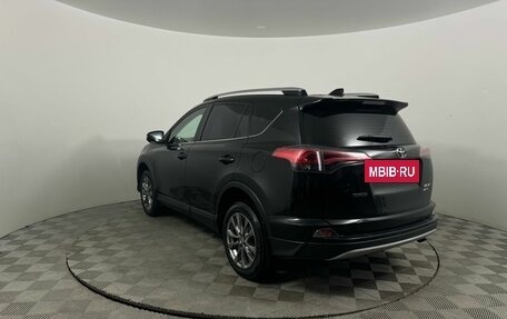 Toyota RAV4, 2019 год, 3 100 000 рублей, 7 фотография