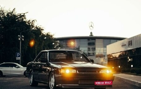 Nissan Skyline, 1988 год, 20 фотография