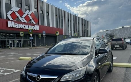 Opel Astra J, 2011 год, 2 фотография