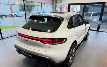 Porsche Macan I рестайлинг, 2024 год, 12 фотография