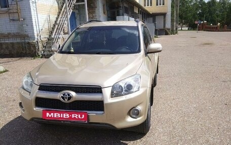 Toyota RAV4, 2010 год, 4 фотография