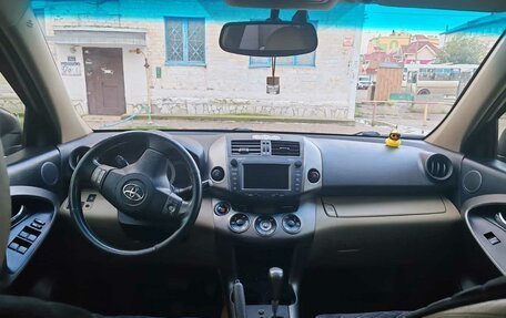 Toyota RAV4, 2010 год, 14 фотография