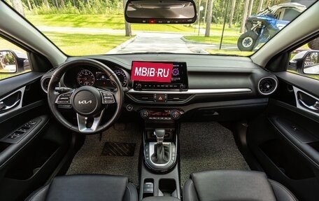 KIA K3, 2022 год, 2 490 000 рублей, 37 фотография