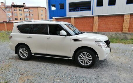 Nissan Patrol, 2011 год, 2 490 000 рублей, 2 фотография