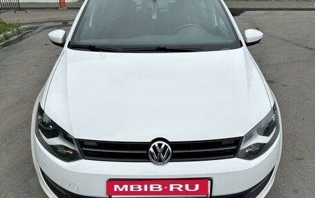 Volkswagen Polo VI (EU Market), 2012 год, 1 250 000 рублей, 2 фотография