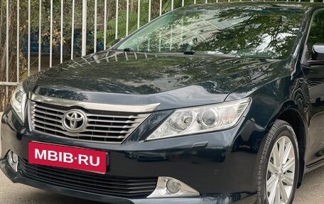 Toyota Camry, 2014 год, 2 300 000 рублей, 2 фотография