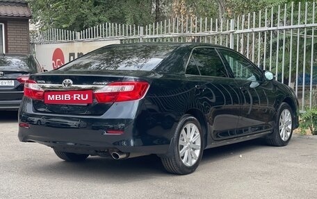 Toyota Camry, 2014 год, 2 300 000 рублей, 14 фотография