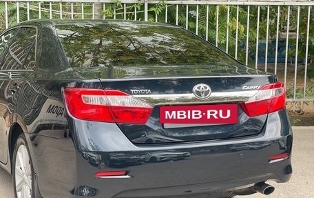 Toyota Camry, 2014 год, 2 300 000 рублей, 11 фотография