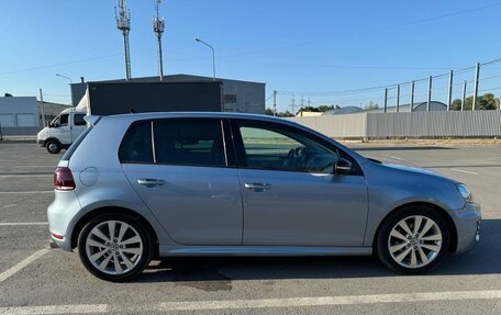 Volkswagen Golf VI, 2009 год, 990 000 рублей, 2 фотография