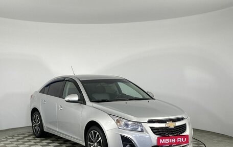 Chevrolet Cruze II, 2013 год, 950 000 рублей, 3 фотография