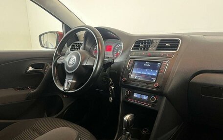 Volkswagen Polo VI (EU Market), 2013 год, 780 000 рублей, 17 фотография