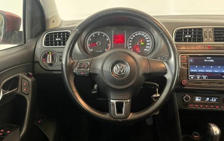 Volkswagen Polo VI (EU Market), 2013 год, 780 000 рублей, 18 фотография