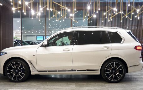 BMW X7, 2022 год, 11 630 000 рублей, 8 фотография