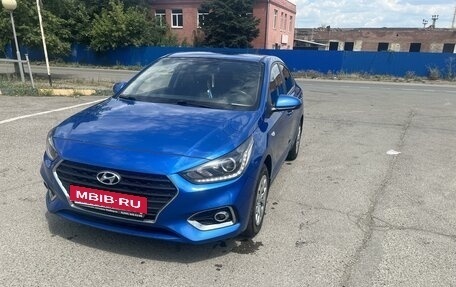 Hyundai Solaris II рестайлинг, 2018 год, 2 фотография