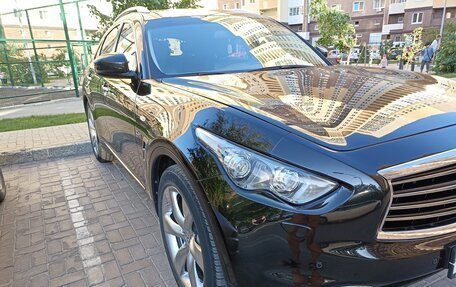 Infiniti QX70, 2015 год, 4 200 000 рублей, 5 фотография