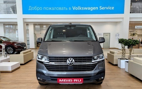 Volkswagen Multivan T6 рестайлинг, 2022 год, 13 050 500 рублей, 3 фотография