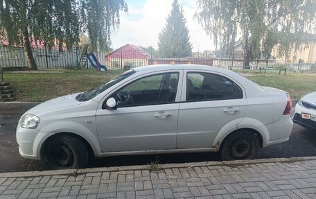 Chevrolet Aveo III, 2010 год, 4 фотография