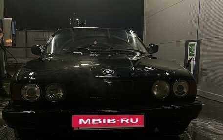 BMW 5 серия, 1993 год, 250 000 рублей, 4 фотография