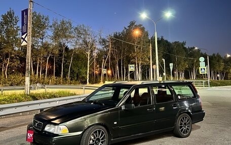 Volvo V70 III рестайлинг, 1998 год, 490 000 рублей, 1 фотография