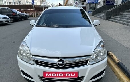 Opel Astra H, 2010 год, 699 000 рублей, 2 фотография