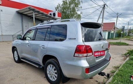 Toyota Land Cruiser 200, 2010 год, 3 300 000 рублей, 14 фотография