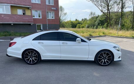 Mercedes-Benz CLS, 2011 год, 1 980 000 рублей, 4 фотография