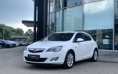 Opel Astra J, 2012 год, 1 фотография