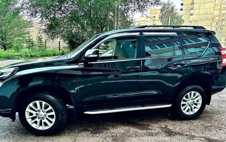 Toyota Land Cruiser Prado 150 рестайлинг 2, 2013 год, 3 700 000 рублей, 12 фотография