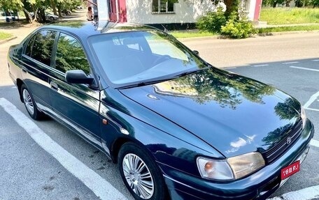 Toyota Carina, 1994 год, 500 000 рублей, 1 фотография