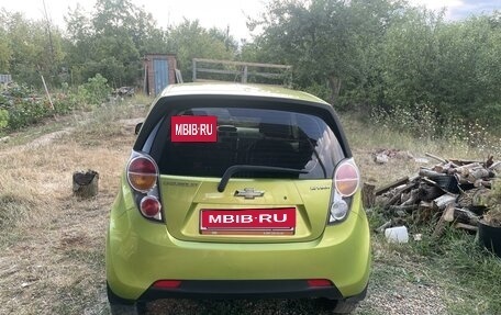 Chevrolet Spark III, 2012 год, 800 000 рублей, 4 фотография