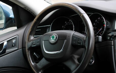 Skoda Superb III рестайлинг, 2013 год, 1 027 000 рублей, 12 фотография