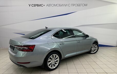 Skoda Superb III рестайлинг, 2019 год, 3 фотография