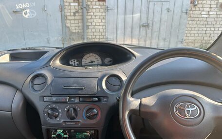 Toyota Vitz, 2003 год, 399 000 рублей, 8 фотография