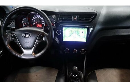 KIA Rio III рестайлинг, 2015 год, 1 007 000 рублей, 8 фотография