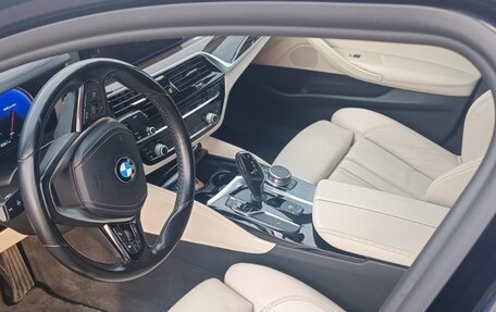 BMW 5 серия, 2017 год, 4 000 000 рублей, 8 фотография