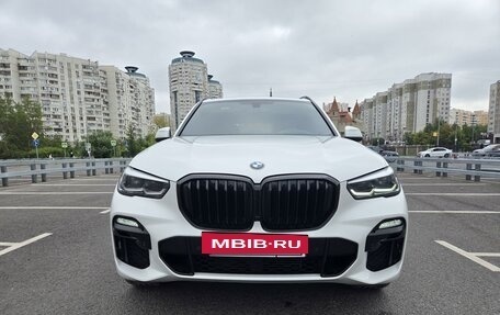 BMW X5, 2018 год, 2 фотография