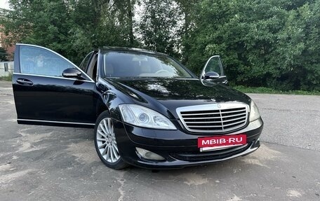 Mercedes-Benz S-Класс, 2008 год, 1 350 000 рублей, 3 фотография