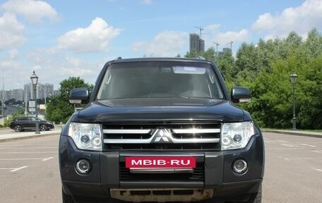 Mitsubishi Pajero IV, 2008 год, 2 фотография