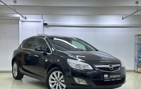 Opel Astra J, 2011 год, 3 фотография