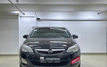 Opel Astra J, 2011 год, 2 фотография