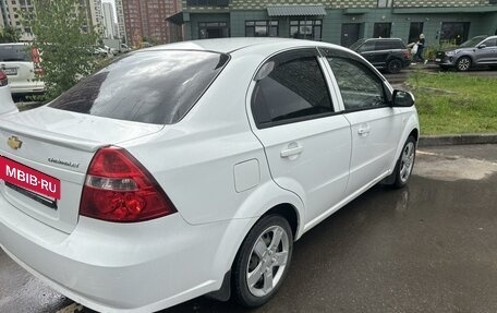 Chevrolet Aveo III, 2011 год, 3 фотография