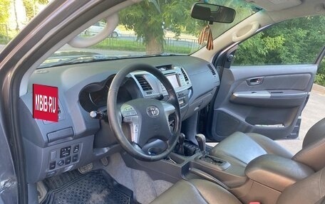 Toyota Hilux VII, 2012 год, 2 650 000 рублей, 6 фотография