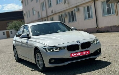 BMW 3 серия, 2016 год, 2 500 000 рублей, 2 фотография