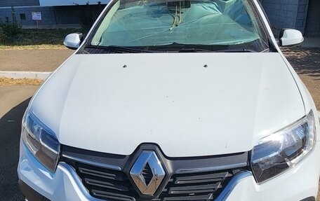 Renault Sandero II рестайлинг, 2021 год, 1 550 000 рублей, 2 фотография