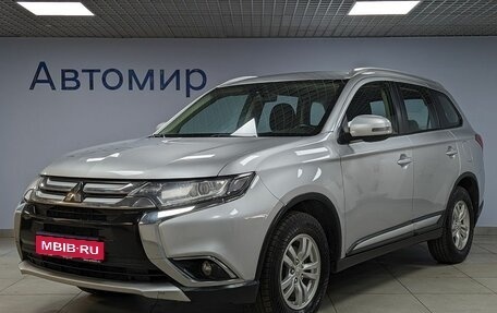 Mitsubishi Outlander III рестайлинг 3, 2016 год, 1 640 000 рублей, 1 фотография