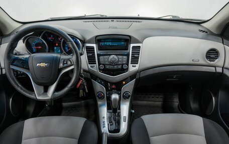 Chevrolet Cruze II, 2011 год, 579 000 рублей, 12 фотография