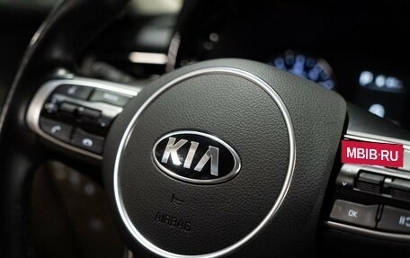 KIA K5, 2020 год, 2 350 000 рублей, 23 фотография